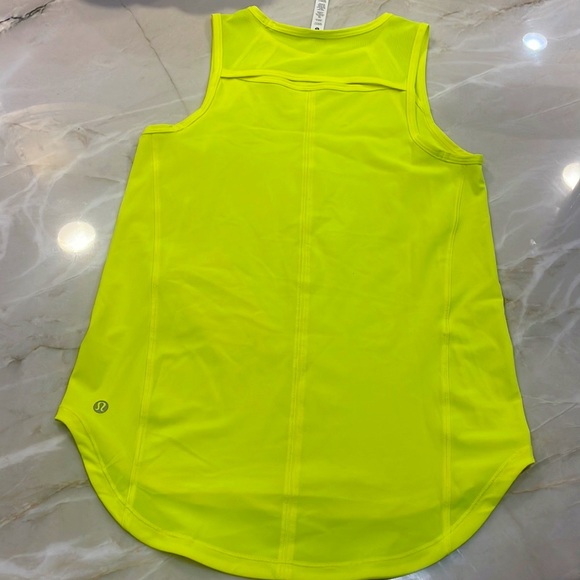NWT! Lulu lemon sculpt tank- highlighter yellow. Never worn. Size 6. - Picture 4 of 8